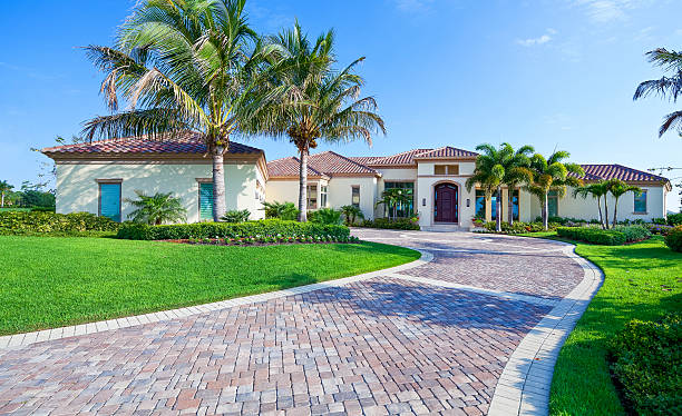 Reliable South Roxana, IL Driveway Pavers Solutions